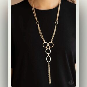 4 for $8  paparazzi jewelry new